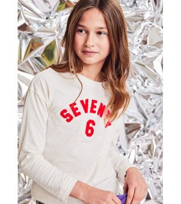 AO76 T-shirt l/s Offwhite meisjes (Ava T-shirt seventy ivory - 224-1051-103) - Victor & Camille Destelbergen