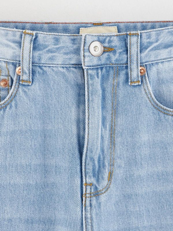 Bellerose Jeansbroek Denim bleach wash jongens (Peters42 jeans lt blue wash - K242158 D0388-LBB) - Victor & Camille Destelbergen