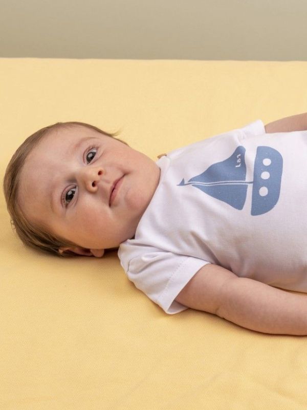 Laranjina T-shirt s/s Wit baby jongens (T-shirt boat - V3561) - Victor & Camille Destelbergen
